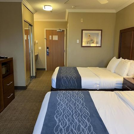Comfort Inn & Suites Ocean Shores Exteriör bild