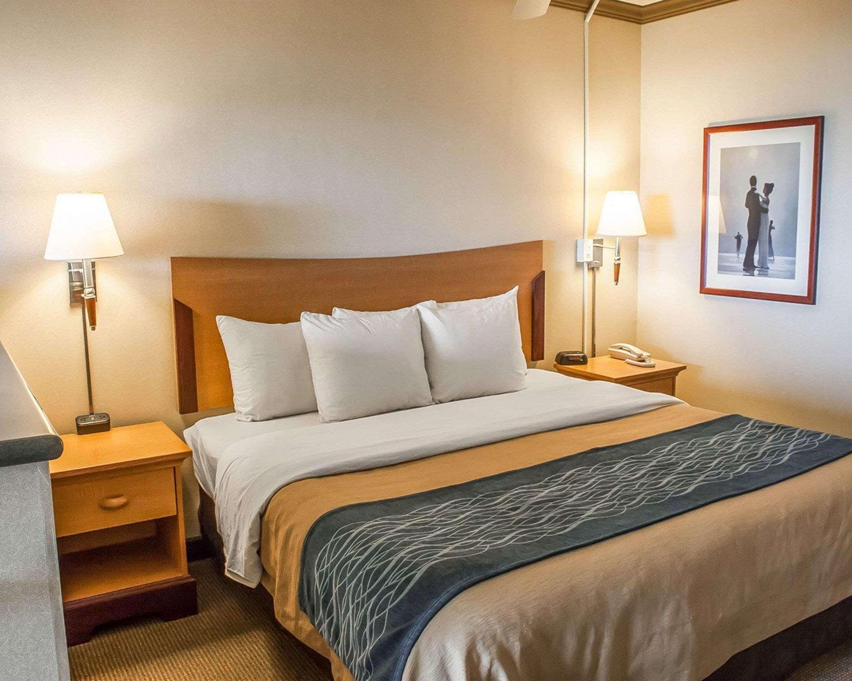 Comfort Inn & Suites Ocean Shores Exteriör bild