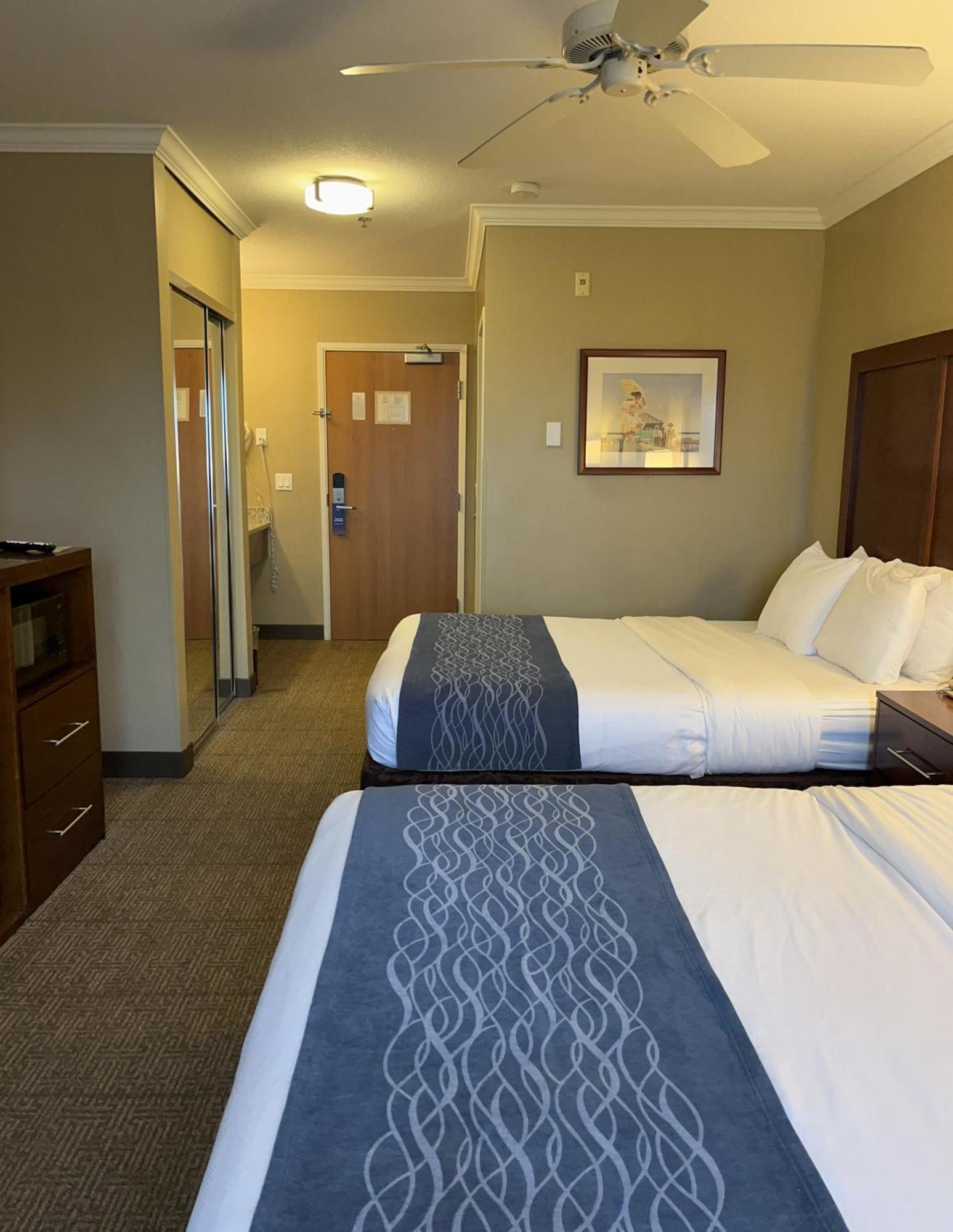 Comfort Inn & Suites Ocean Shores Exteriör bild